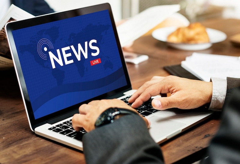 Инсайдер прокомментировала роман звезды Кухни и бывшей девушки Стаса Пьехи